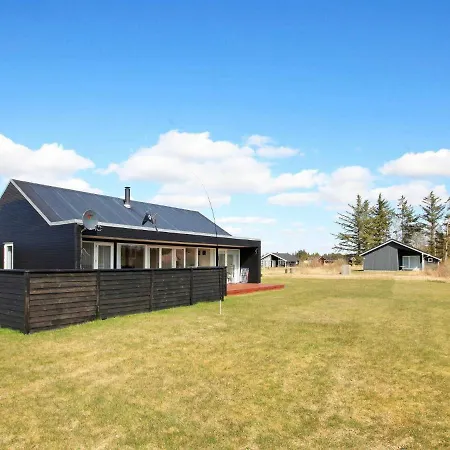 One-bedroom In Aeroskobing 4 *